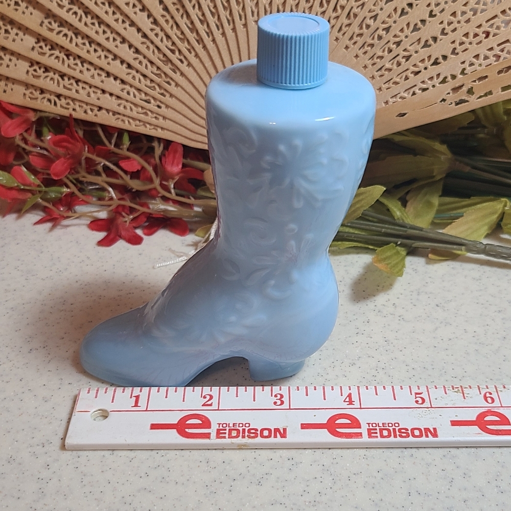 Light Blue Boot-Shaped Decorative Bottle AVON Collectible Bottle Empty - Picture 2 of 8